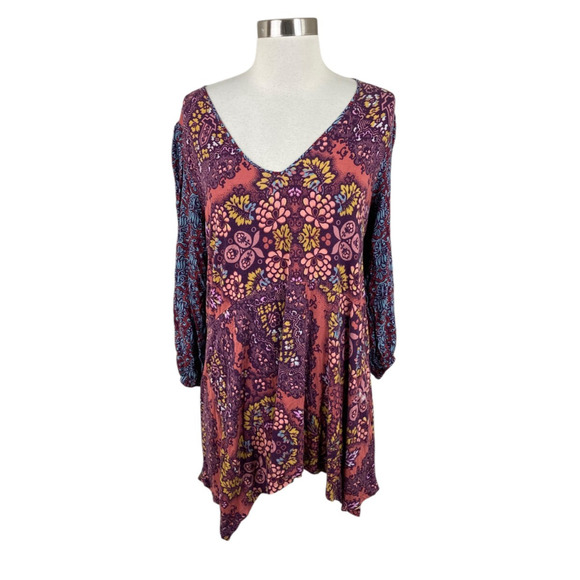 Maeve Anthropologie Burgundy Floral Knit Top Size XL Asymmetric Hem - Picture 1 of 4
